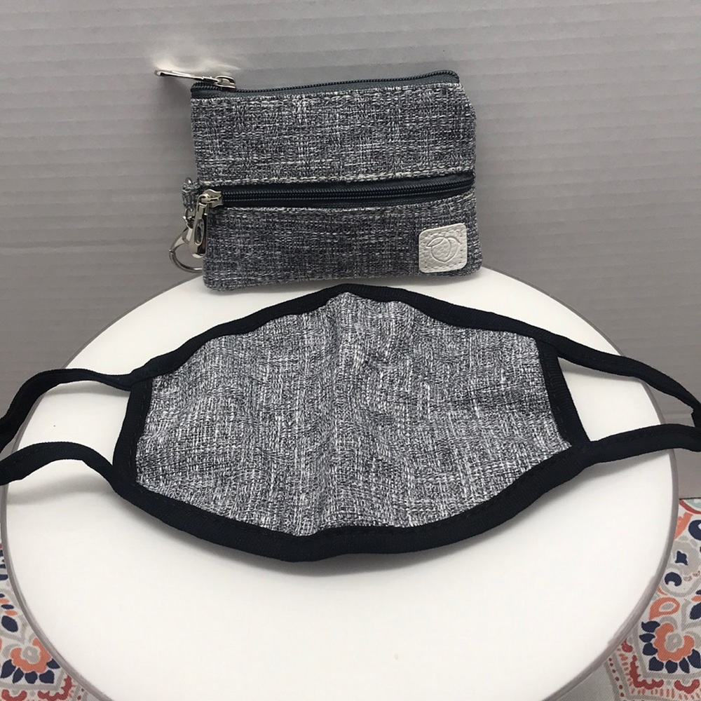 Fabric mask with mini storage pouch